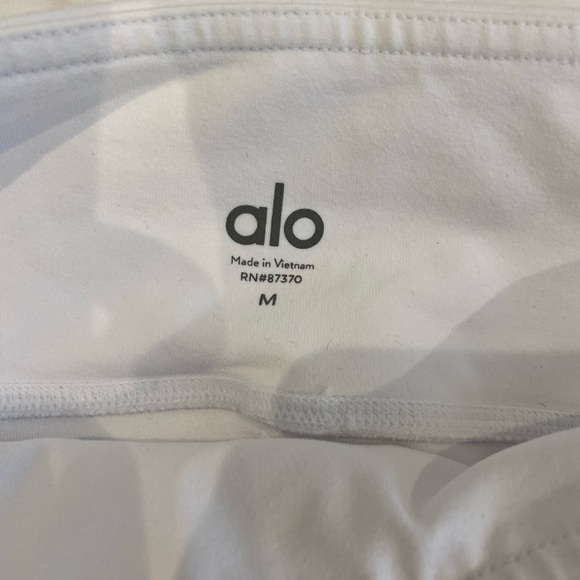 Alo Moto leggings  - size M - Picture 2 of 3
